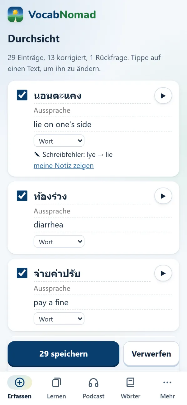 Durchsicht nach dem Erfassen: Thai-Wörter mit Bedeutung und markierter Korrektur